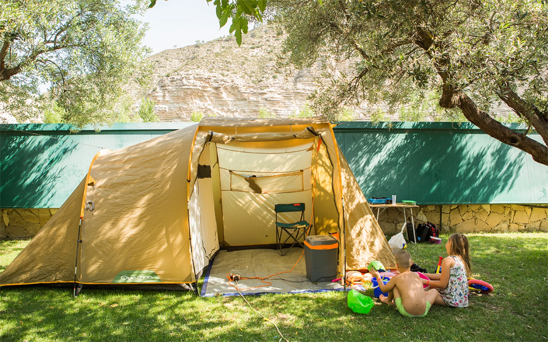 Campingplatz für Zelt am Fluss Ebro in Matarraña Port Massaluca - 1