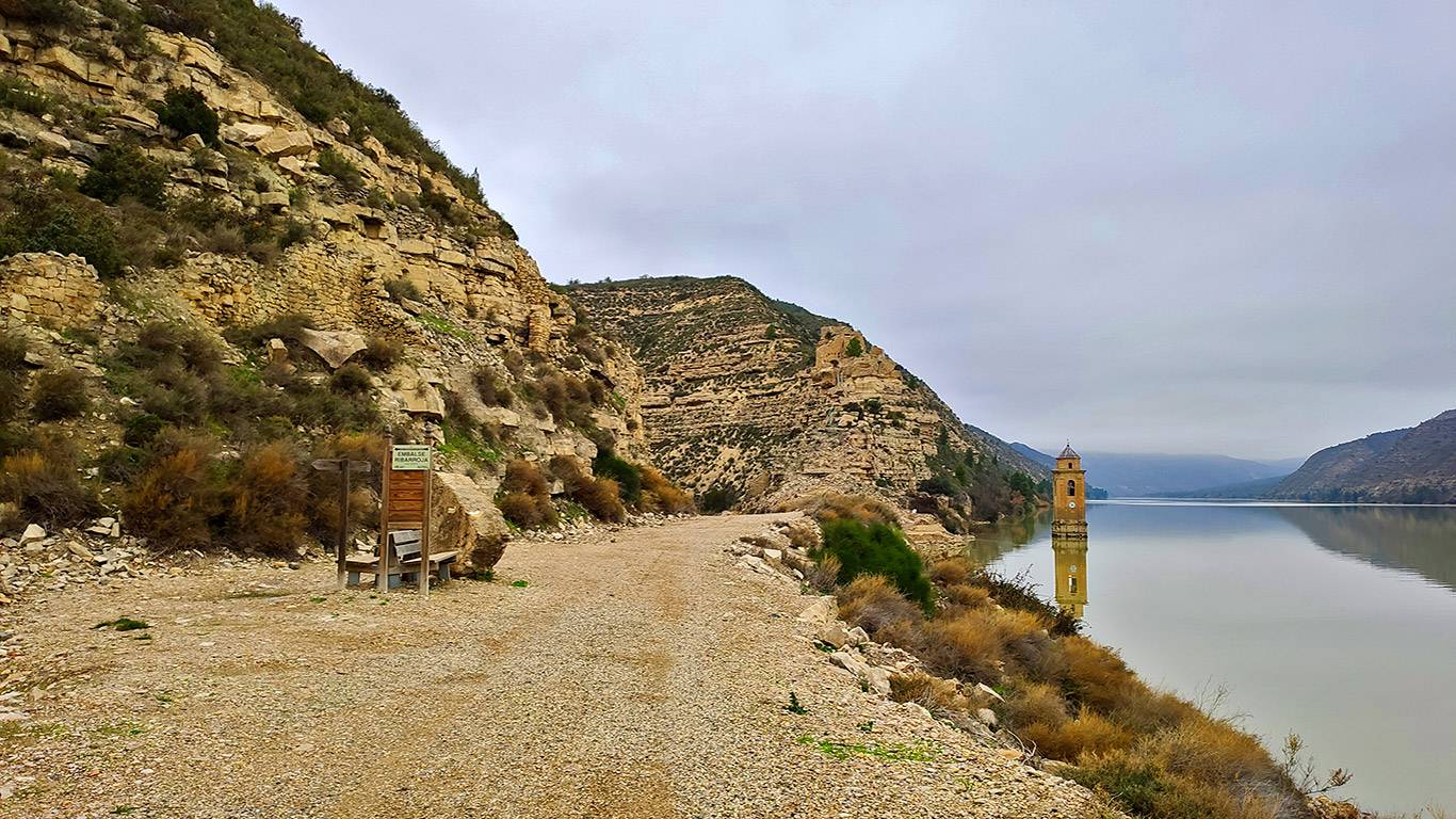 Ebro Hiking Route Experiential Path Living History Trails Fayón