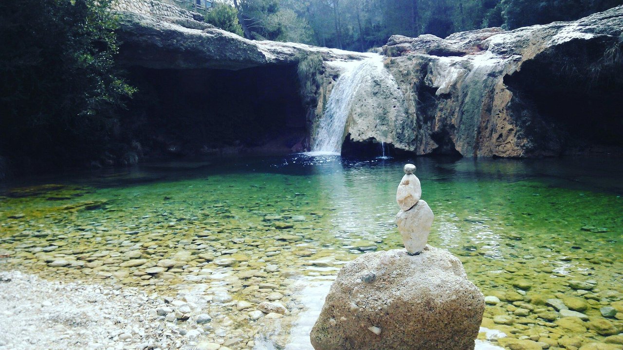 Arnes-Flusskanäle und Algarve
