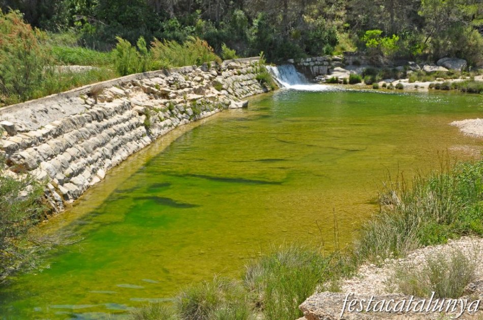 Fluss Matarraña in Caseres