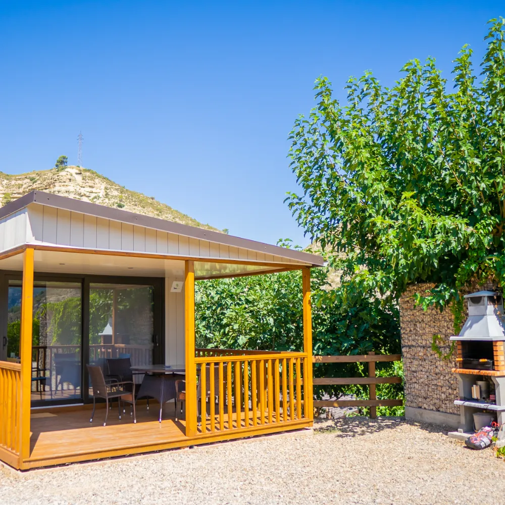 camping bungalow en el rio ebro matarraña