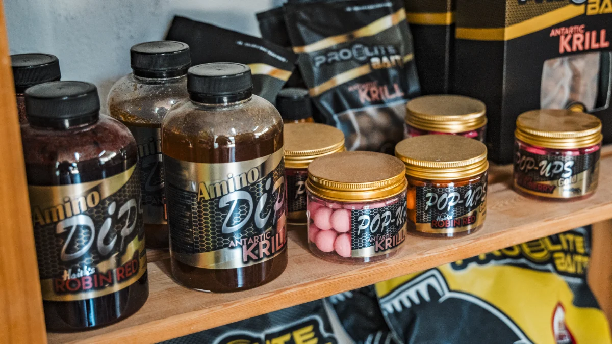 Pop Ups Pro Elite Baits para carpfishing en la tienda de Port Massaluca